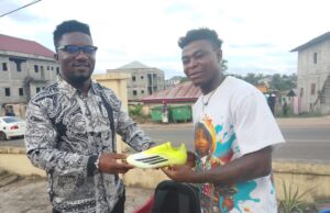 La agencia K.L.P. reclama mayor profesionalismo y respeto hacia los futbolistas locales