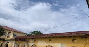 Guinea Ecuatorial rehabilitará más de 46 colegios para garantizar espacios de aprendizaje seguros y modernobras