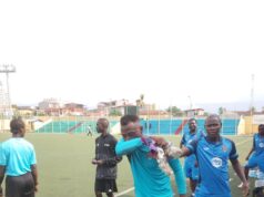 Alberto Ronald ve la primera roja de la Liga Nacional 2025/2026 en un duelo tenso en Bata