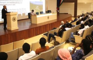 La AAUCA y Centro de Riferimento Oncologico estrechan lazos en el campo de la oncología