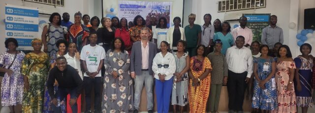 90f81bab-8a8c-4c04-b9c1-877398c90d4d