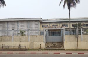 Bata: Cuatro alumnos caen desmayados en plena clase en el INES Padre Sialo