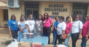 Mujeres de la Delegación Regional de Hacienda celebran el 8 de marzo con solidaridad y compromiso social