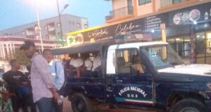 Buscan a un menor de 14 años desaparecido en la playa del paseo marítimo de Bata