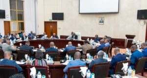 El Gobierno traza nuevas medidas para impulsar la economía en su primera sesión extraordinaria de 2026