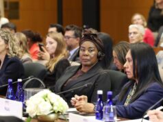Constancia Mangue Nsue Okomo pide poner a los niños en el centro del avance tecnológico