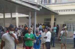 Bata: Un hombre de 60 años hiere con un machete a un niño de 9 por intentar coger mangos de su árbol en el barrio Nkolombong