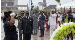 La imagen de Teodoro Nguema Obiang Mangue bajo la lluvia en el 7M conmueve al país