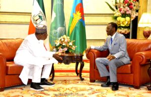 Boni Yayi elogia a Obiang y la acogida al Papa León XIV en Guinea Ecuatorial
