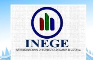 Varios jóvenes compiten en el concurso oposición del INEGE para formarse como ingenieros estadísticos economistas