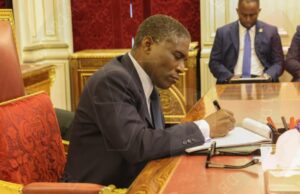 El Gobierno impulsa nuevas fórmulas para facilitar el acceso a viviendas en la Ciudad de la Paz