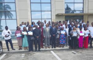 Periodistas de Malabo reciben certificados tras una formación en información religiosa