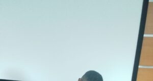 Luis Nsue presenta “El regreso a la pesadilla”, una obra que visibiliza las dificultades de los jóvenes creadores