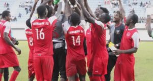 Akonangui F.C despierta en su estadio: primera victoria en casa y con remontada