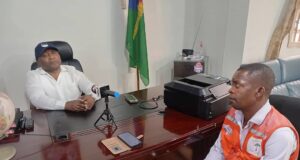 Ambrosio Nse Nfumu insta a proyectar una imagen pulcra en Kie-Ntem durante la visita del Papa