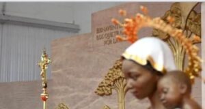 El Papa agradece al pueblo de Guinea Ecuatorial y lo llama “sal de la tierra y luz del mundo”