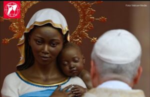 La Virgen de Bisila emocionó al Papa en Guinea Ecuatorial