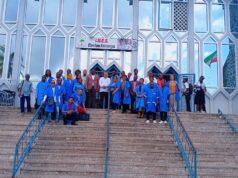 La delegación cubana visita el Instituto Carlos Lwanga para promover nuevos proyectos educativos