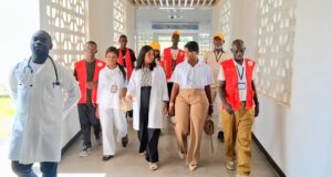 La Cruz Roja de Niefang celebra su día con apoyo a familias vulnerables
