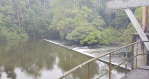 Continúa la búsqueda de José Bibang Bibang en las aguas del río Ekuku, en Bicom