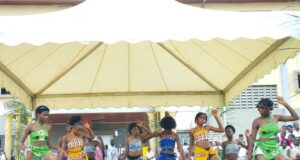 Bata: el Complejo Educativo de Nkoantoma celebra su semana cultural con danzas, teatro y orientación académica