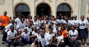 El Movimiento Juvenil Eclesial de Oración y Formación «Cristo Rey» celebra 28 años de servicio a la juventud