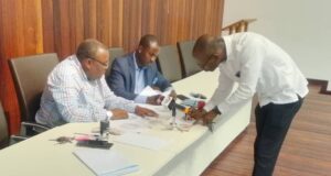 FEGUIDE entrega fondos de manutención a los equipos clasificados para la fase regional de la Liga Escolar