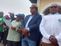 Cristóbal Ambrosio Nze Nfumu encabeza una gran manifestación popular en Ebebiyin por el natalicio del Jefe de Estado