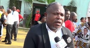 Ramón Sima Nandjumbe toma posesión como nuevo delegado de Gobierno Adjunto del municipio de Nsang