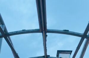 Algunos puentes peatonales de Bata: ¿negligencia o abandonados?