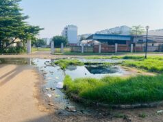 vecinos de las viviendas sociales de Mondong denuncian el abandono de su entorno