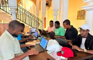 MWENDJE STEAM pone a prueba el talento juvenil con su primer hackathon tecnológico en el CCEG