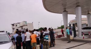 La crisis del combustible dispara el precio del transporte en Bata y agrava el malestar ciudadano