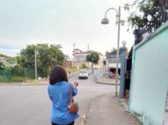 Caminar a pie durante la crisis de combustible,un aliciente de beneficio en la salud corporal
