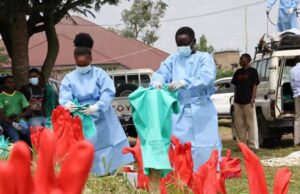 El ébola deja más de 1.000 muertos en la RDC y Uganda