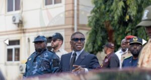 Nguema Obiang Mangue reactiva la inspección de los cuarteles para mejorar las infraestructuras militares