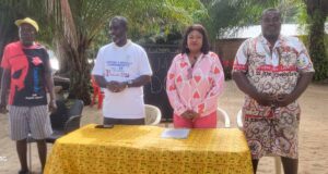 Tata Ngangwe reúne a la juventud Ndowe en su III Campamento de Verano