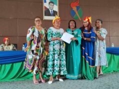 Las mujeres de la OEMPDGE en la Región Continental reciben fondos de la Primera Dama por su cumpleaños