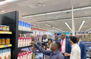 Comercio inspecciona los mayoristas de Bata para controlar precios, abastecimiento y productos