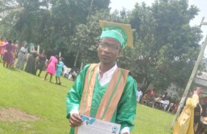 Julián Esono Esono Angue se gradúa en Medicina en Yaundé tras 6 años de intensa formación