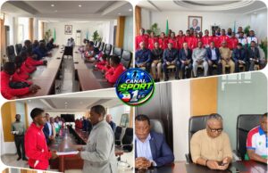 Pedro Mabale entrega la bandera Nacional al Nzalang Sub-15 rumbo a la mundial