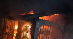Tragedia en Salomé de Semu: Un voraz incendio se cobra la vida de seis miembros de una misma familia